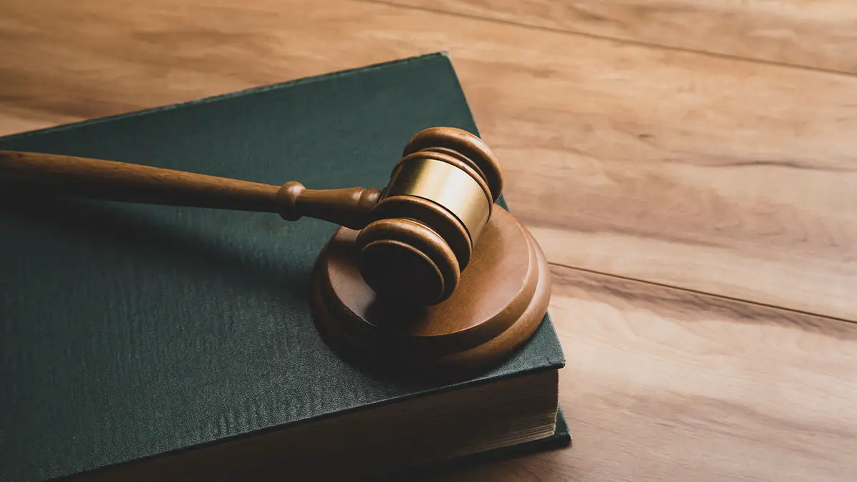 www.housingwire.com